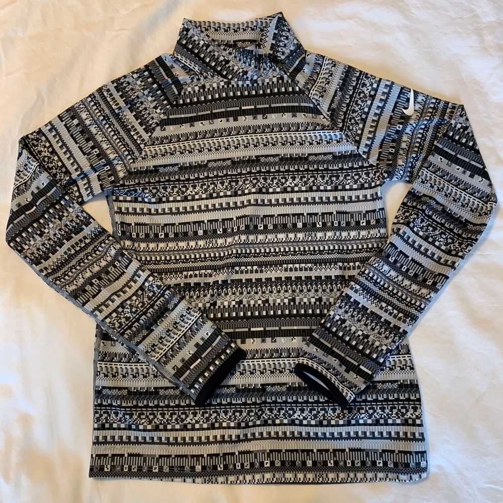 Nike girls sz L Nike Pro pullover